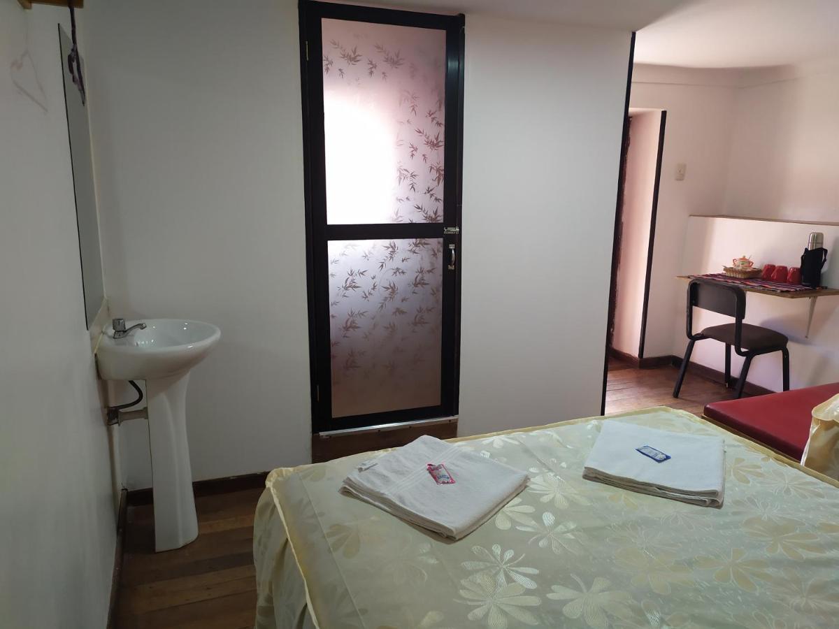 Anais Y Nicolas Cusco Ngoại thất bức ảnh