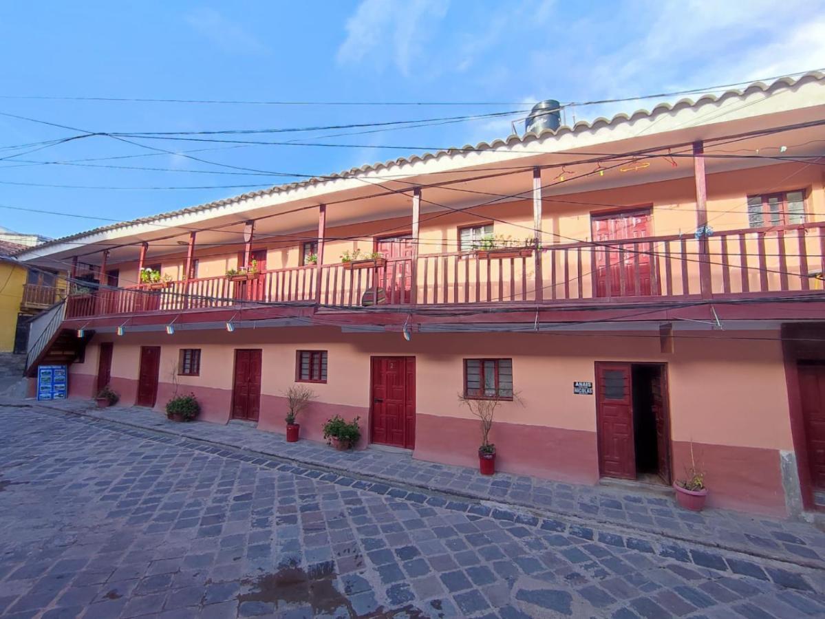 Anais Y Nicolas Cusco Ngoại thất bức ảnh