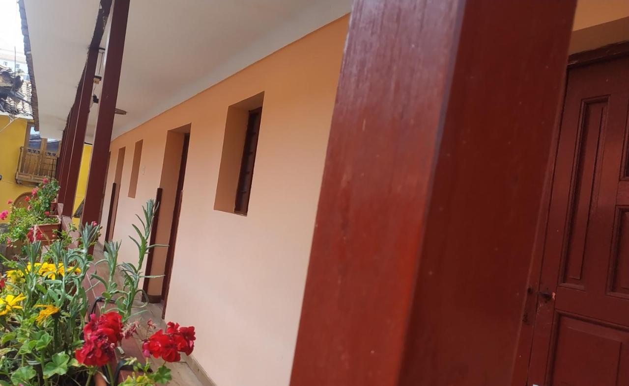 Anais Y Nicolas Cusco Ngoại thất bức ảnh